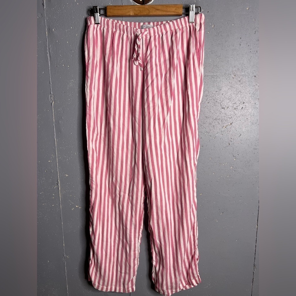 Rails Pink/Red and White Striped Long Sleeve Pajama / Lounge Set in size XSmall - Picture 5 of 10